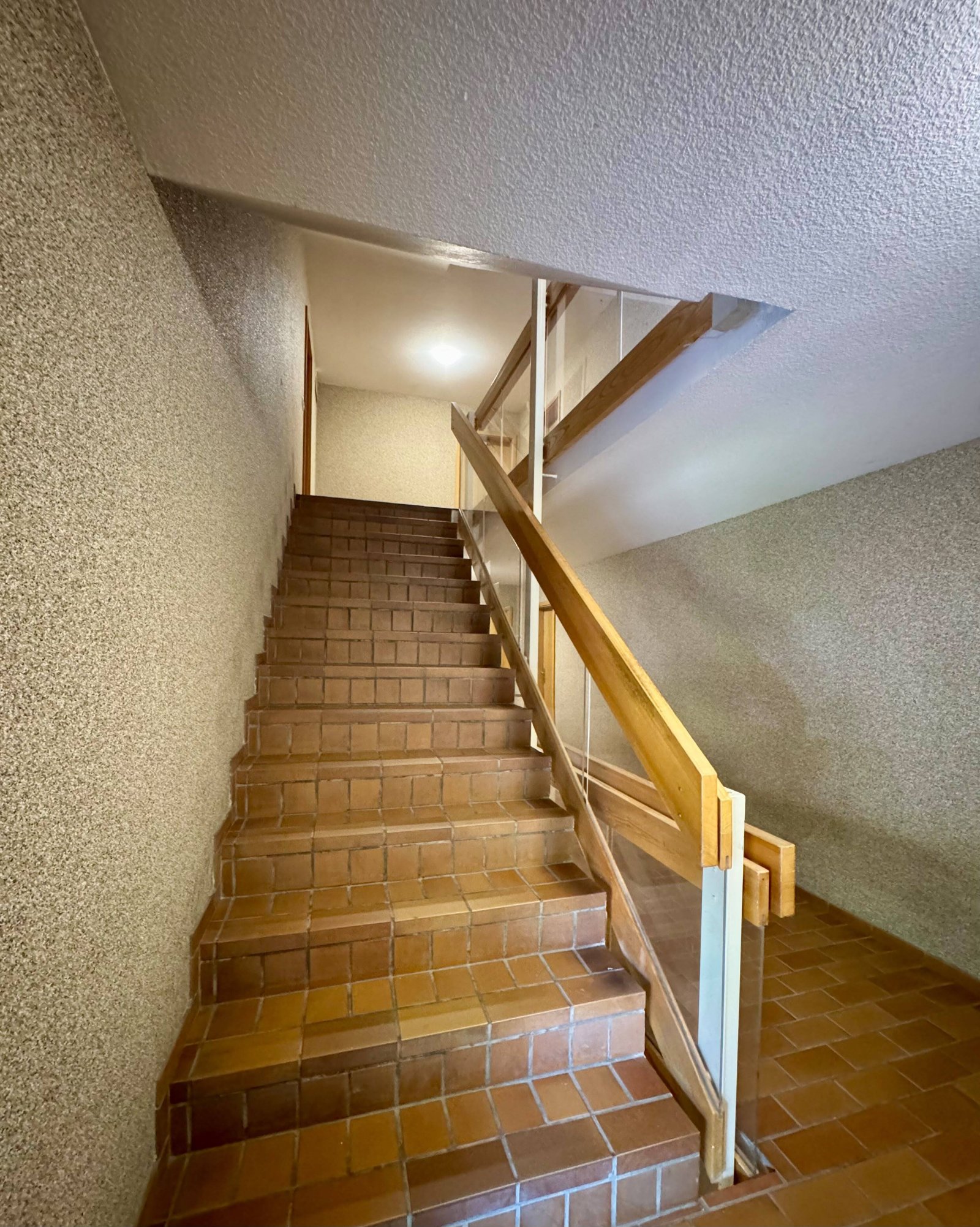 1,5-Zimmer-Eigentumswohnung mit Westbalkon & TG-Stelpllatz