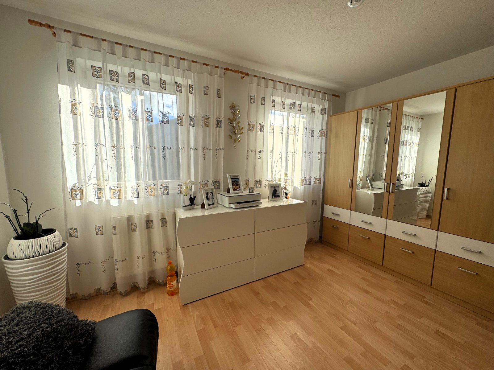 Kinderzimmer - Büro Kinderzimmer - Büro