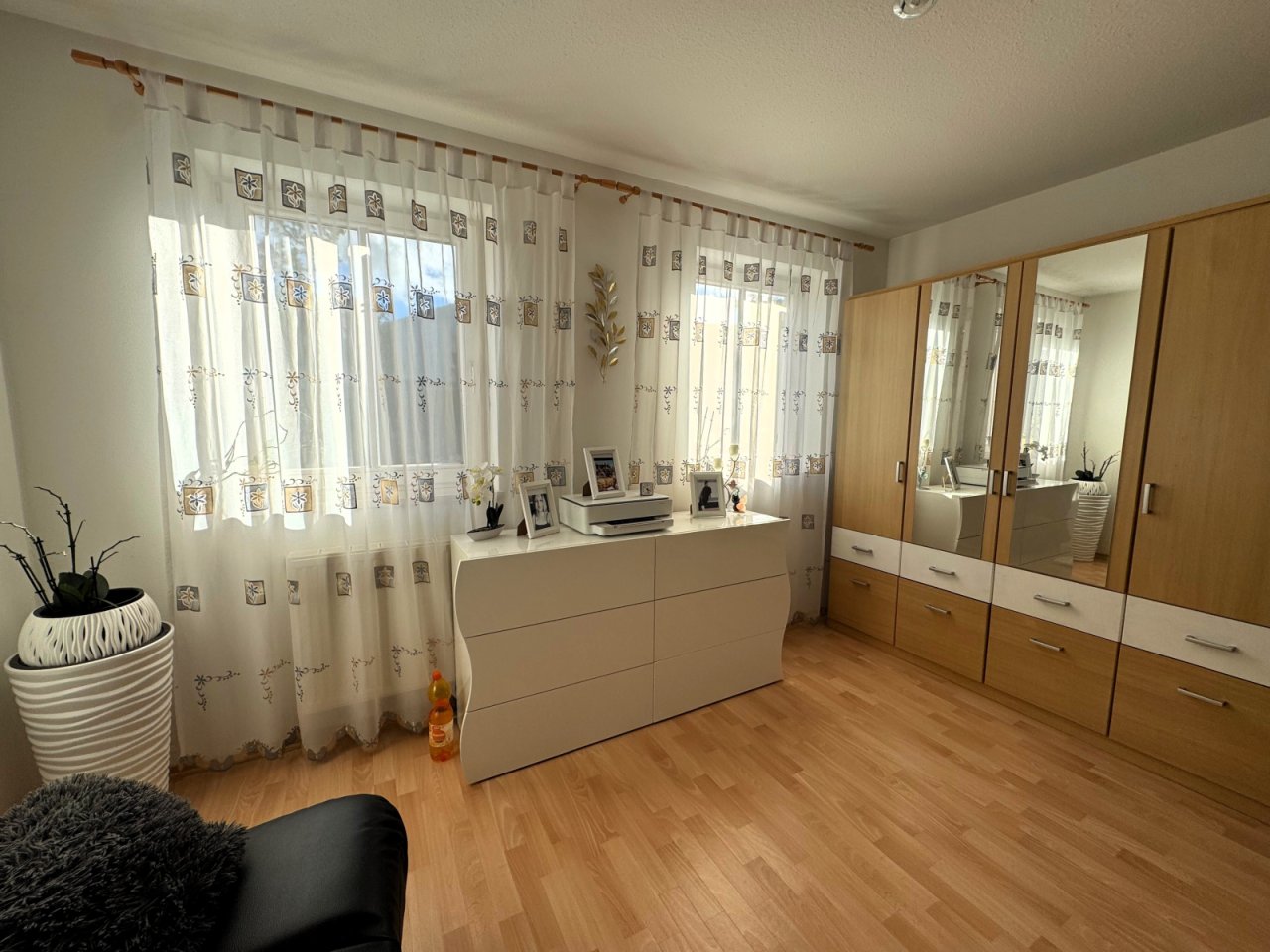 Kinderzimmer - Büro Kinderzimmer - Büro
